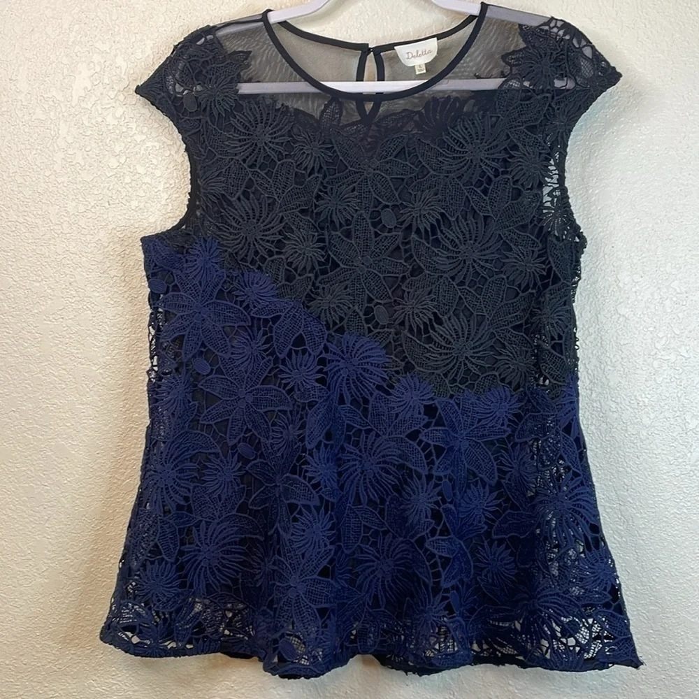 DELETTA Sheer Black and Blue Lace‎ Top Size Large